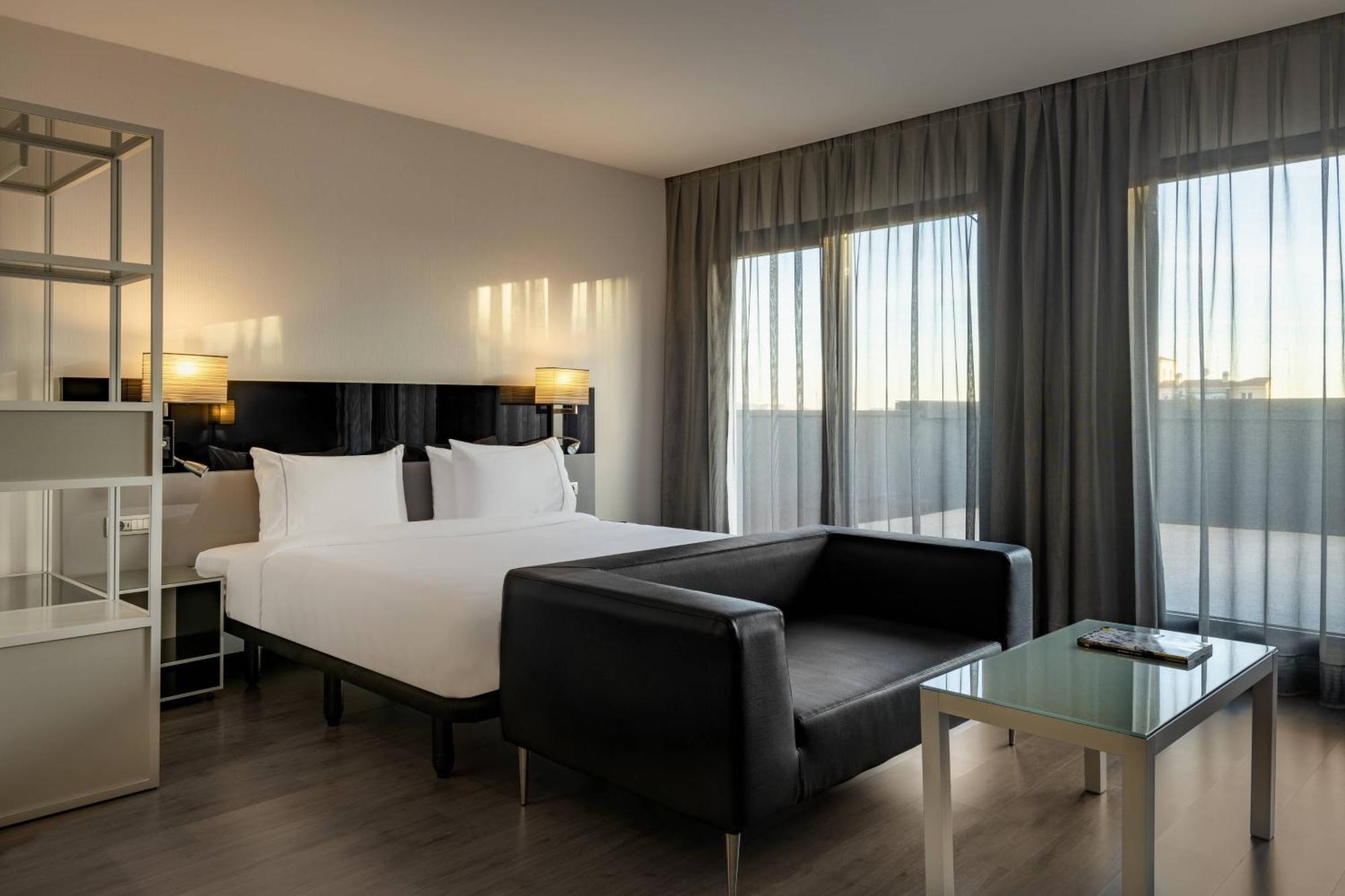 Hotel Ac Atocha By Marriott Madri