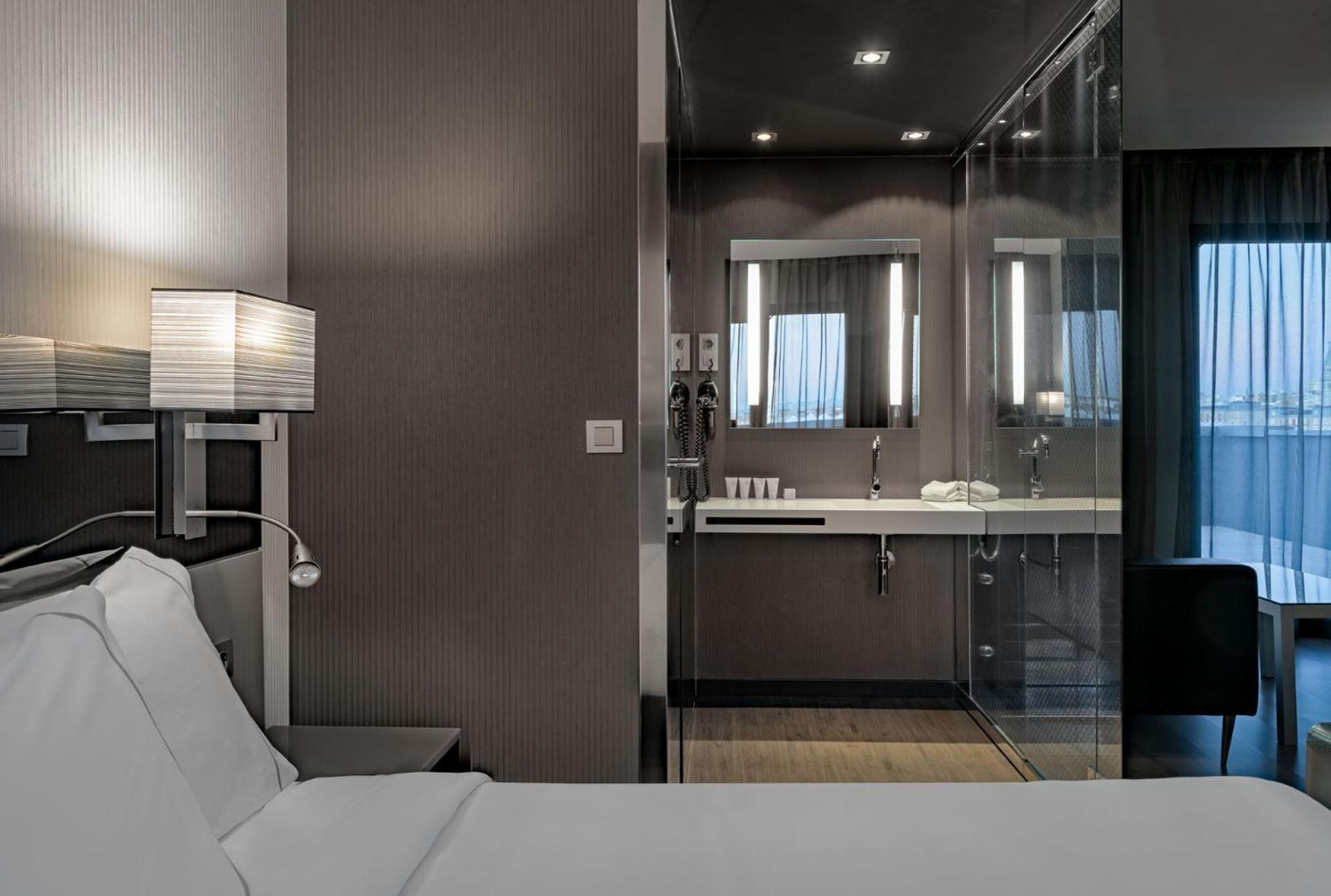 Hotel Ac Atocha By Marriott Madri